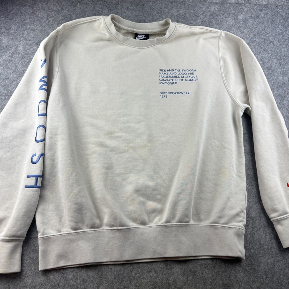 Nike Sportswear Mens Swoosh Crewneck Sweatshirt Beige Blue Red Size M FB1910-208